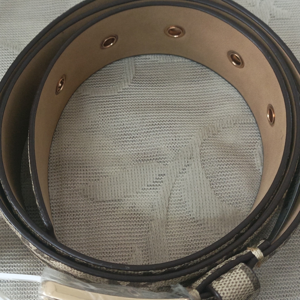 Authentic Michael Kors Womens Gold MK Buckle Belt Light Brown Signature Belt - Picture 3 of 14